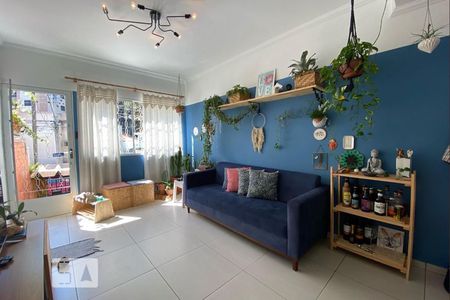 Sala de casa para alugar com 2 quartos, 101m² em Vila Progredior, São Paulo
