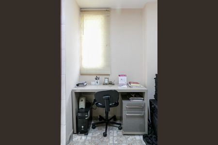 Apartamento à venda com 107m², 3 quartos e 1 vaga Apartamento à venda com 107m², 3 quartos e 1 vagaEscritório