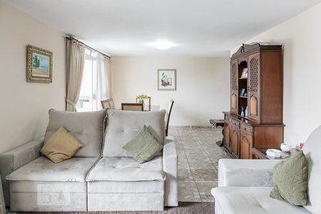 Sala de apartamento à venda com 3 quartos, 107m² em Cerqueira César, São Paulo