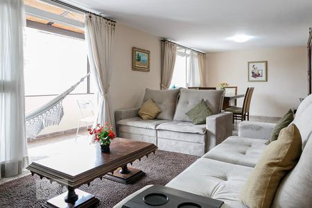 Sala de apartamento à venda com 3 quartos, 107m² em Cerqueira César, São Paulo