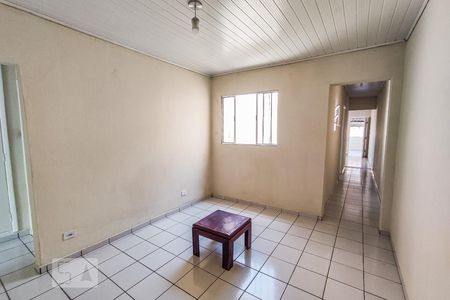 Casa para alugar com 100m², 2 quartos e 1 vagaSala