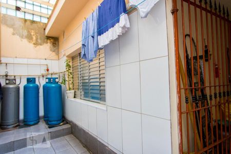 Casa à venda com 431m², 2 quartos e 1 vagaQuintal