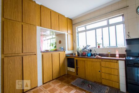 Casa à venda com 431m², 2 quartos e 1 vagaCozinha