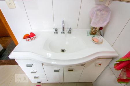 Casa à venda com 431m², 2 quartos e 1 vagaBanheiro social