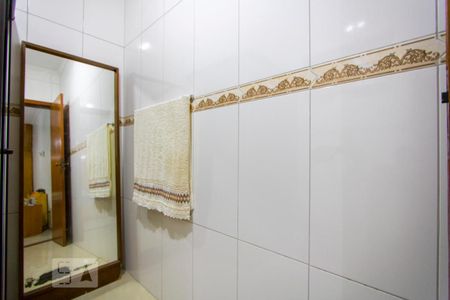 Casa à venda com 431m², 2 quartos e 1 vagaBanheiro do quarto 1