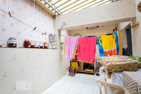 Casa à venda com 431m², 2 quartos e 1 vagaÁrea de serviço