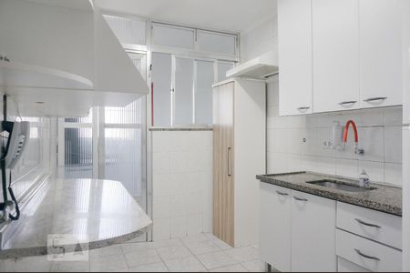 Apartamento à venda com 52m², 2 quartos e 1 vagaCozinha