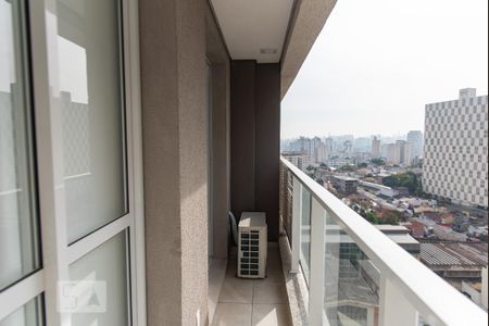 Varanda de kitnet/studio para alugar com 1 quarto, 28m² em Aclimação, São Paulo
