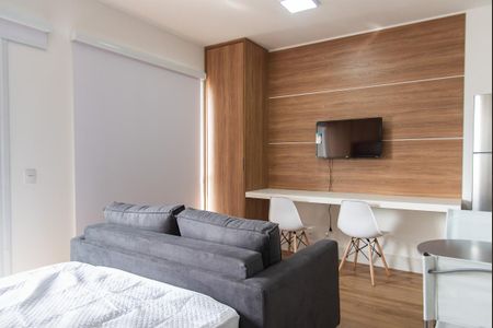 Sala/quarto de kitnet/studio para alugar com 1 quarto, 28m² em Aclimação, São Paulo