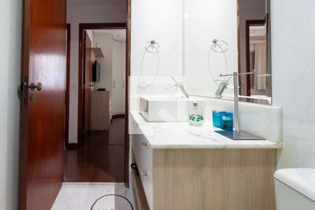 Apartamento para alugar com 115m², 3 quartos e 2 vagasBanheiro