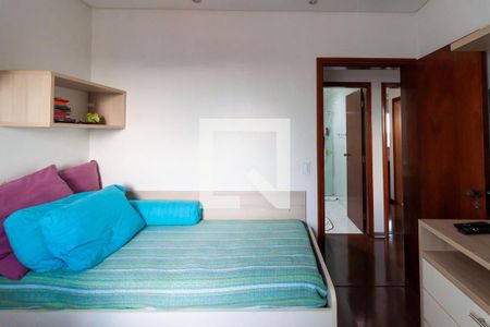 Apartamento para alugar com 115m², 3 quartos e 2 vagasQuarto 2