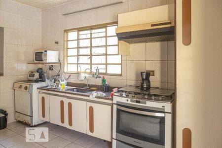 Casa para alugar com 280m², 2 quartos e 1 vagaCozinha