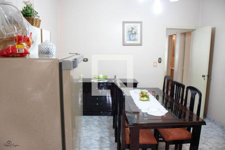 Casa à venda com 520m², 3 quartos e 5 vagas Casa à venda com 520m², 3 quartos e 5 vagasCozinha