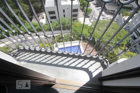 Varanda de apartamento à venda com 3 quartos, 180m² em Vila Suzana, São Paulo