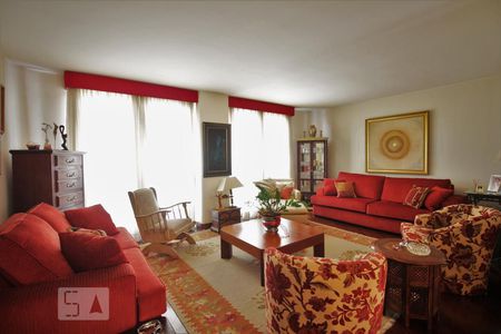 Sala de apartamento à venda com 3 quartos, 180m² em Vila Suzana, São Paulo