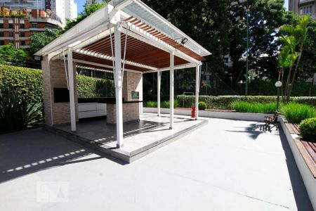 Apartamento à venda com 180m², 3 quartos e 3 vagasÁrea comum - Churrasqueira