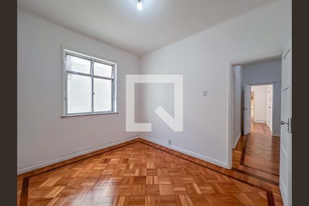 Quarto 2 de apartamento para alugar com 2 quartos, 60m² em Flamengo, Rio de Janeiro