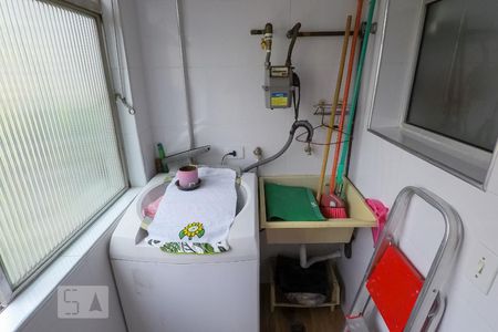 Apartamento à venda com 52m², 2 quartos e 1 vaga Apartamento à venda com 52m², 2 quartos e 1 vagaÁrea de Serviço