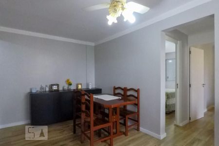 Apartamento à venda com 52m², 2 quartos e 1 vaga Apartamento à venda com 52m², 2 quartos e 1 vagaSala