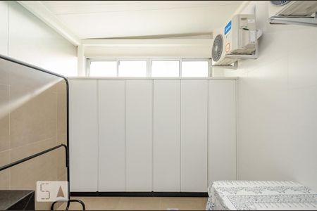 Apartamento à venda com 80m², 2 quartos e 2 vagasCozinha