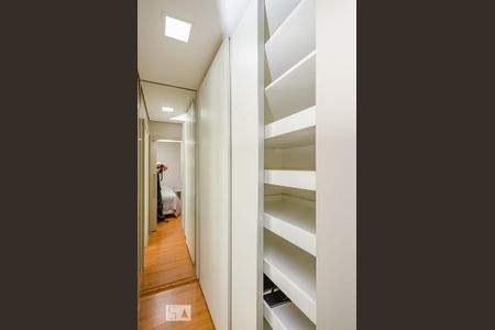 Apartamento à venda com 80m², 2 quartos e 2 vagasQuarto