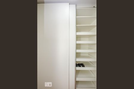 Apartamento à venda com 80m², 2 quartos e 2 vagasQuarto