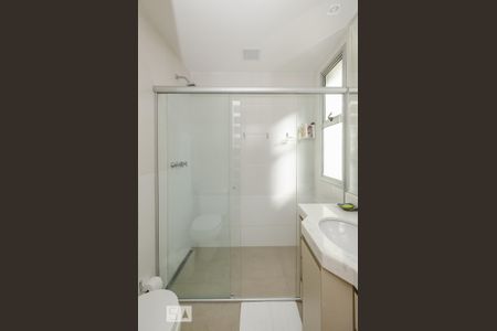 Apartamento à venda com 80m², 2 quartos e 2 vagasBanheiro