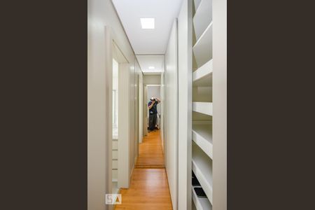 Apartamento à venda com 80m², 2 quartos e 2 vagasQuarto