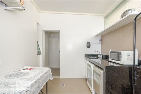 Apartamento à venda com 80m², 2 quartos e 2 vagasCozinha
