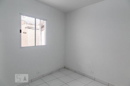 Casa à venda com 150m², 4 quartos e 2 vagas Casa à venda com 150m², 4 quartos e 2 vagasQuarto Serviço