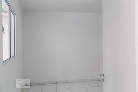 Casa à venda com 150m², 4 quartos e 2 vagas Casa à venda com 150m², 4 quartos e 2 vagasQuarto Serviço