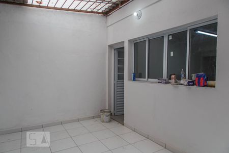 Casa à venda com 150m², 4 quartos e 2 vagas Casa à venda com 150m², 4 quartos e 2 vagasÁrea de Serviço