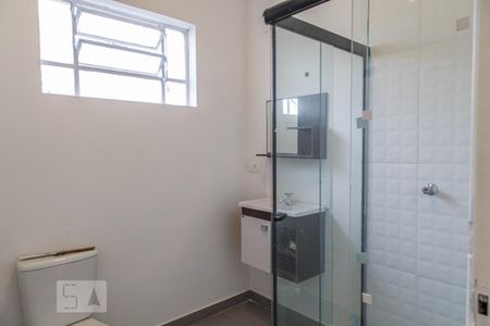 Casa à venda com 150m², 4 quartos e 2 vagas Casa à venda com 150m², 4 quartos e 2 vagasBanheiro