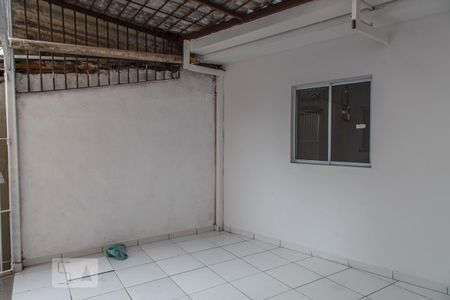 Casa à venda com 150m², 4 quartos e 2 vagas Casa à venda com 150m², 4 quartos e 2 vagasÁrea de Serviço