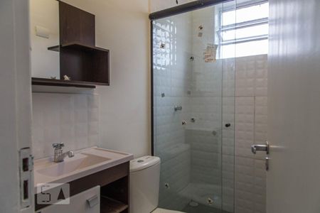 Casa à venda com 150m², 4 quartos e 2 vagas Casa à venda com 150m², 4 quartos e 2 vagasBanheiro Suíte