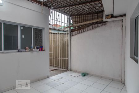 Casa à venda com 150m², 4 quartos e 2 vagas Casa à venda com 150m², 4 quartos e 2 vagasÁrea de Serviço