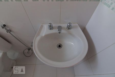 Apartamento à venda com 87m², 2 quartos e 1 vaga Apartamento à venda com 87m², 2 quartos e 1 vagaBanheiro Social