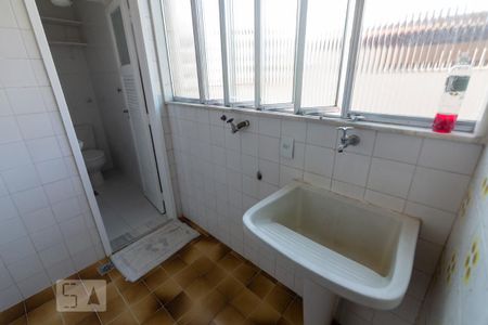 Apartamento à venda com 87m², 2 quartos e 1 vaga Apartamento à venda com 87m², 2 quartos e 1 vagaÁrea de Serviço