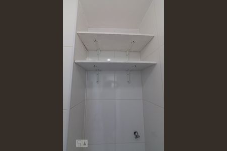 Apartamento à venda com 87m², 2 quartos e 1 vaga Apartamento à venda com 87m², 2 quartos e 1 vagaBanheiro de Serviço