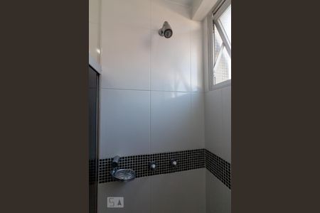 Apartamento à venda com 87m², 2 quartos e 1 vaga Apartamento à venda com 87m², 2 quartos e 1 vagaBanheiro da Suíte