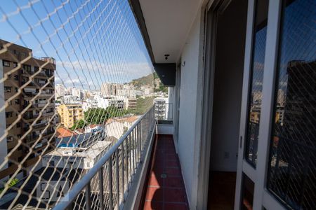 Apartamento à venda com 87m², 2 quartos e 1 vaga Apartamento à venda com 87m², 2 quartos e 1 vagaVaranda da Sala