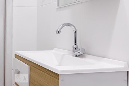 Casa à venda com 130m², 4 quartos e 1 vagaBanheiro Quarto 2 - Suíte