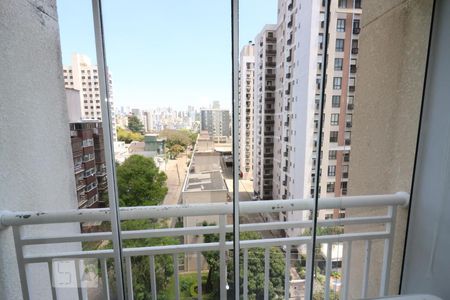 Vista da Sala de apartamento para alugar com 1 quarto, 62m² em Passo da Areia, Porto Alegre