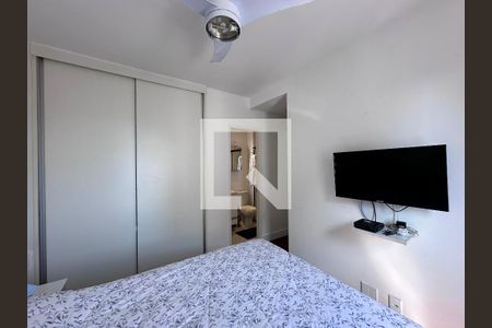 Apartamento à venda com 96m², 2 quartos e 2 vagasSuíte