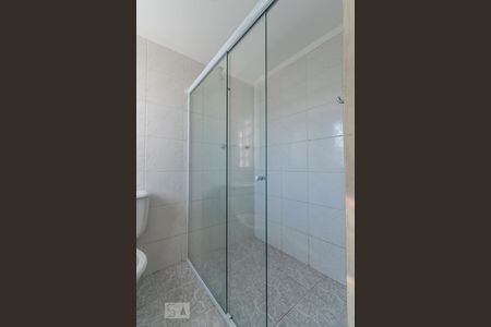 Casa à venda com 240m², 3 quartos e 3 vagas Casa à venda com 240m², 3 quartos e 3 vagasBanheiro da Suíte 1