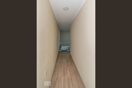 Casa à venda com 240m², 3 quartos e 3 vagas Casa à venda com 240m², 3 quartos e 3 vagasHall do 2º andar