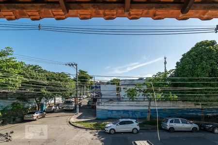 Casa à venda com 240m², 3 quartos e 3 vagas Casa à venda com 240m², 3 quartos e 3 vagasVista da Suíte 1