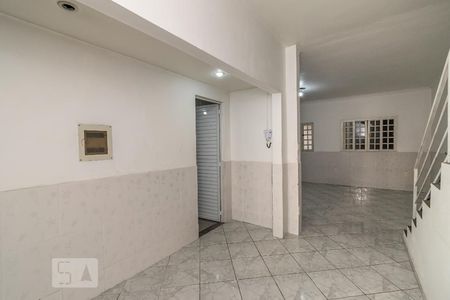 Sala de casa para alugar com 3 quartos, 240m² em Penha Circular, Rio de Janeiro