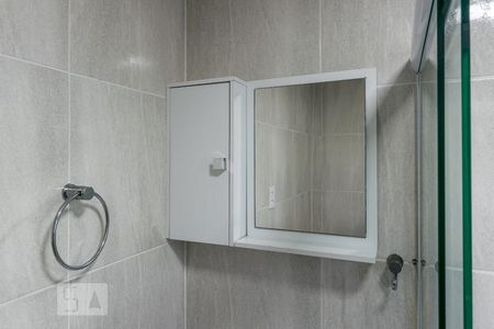 Casa à venda com 240m², 3 quartos e 3 vagas Casa à venda com 240m², 3 quartos e 3 vagasBanheiro da Suíte 2