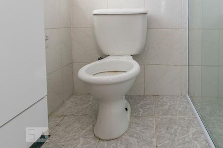 Casa à venda com 240m², 3 quartos e 3 vagas Casa à venda com 240m², 3 quartos e 3 vagasBanheiro da Suíte 1